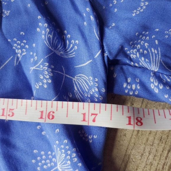 Old Navy Periwinkle Blue Pintuck Swing Tunic Long Sleeve Floral Mini Dress NWOT - Picture 5 of 16